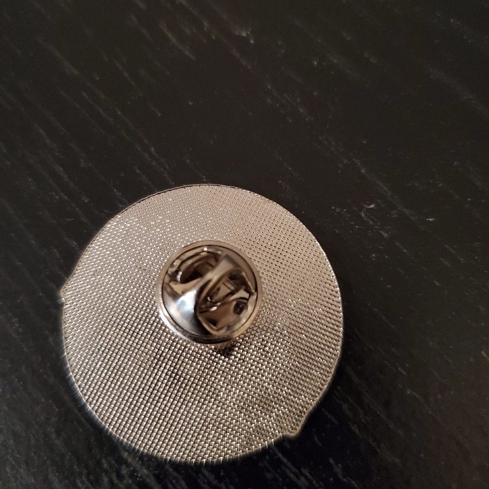 Commerative 911 Pin - Picture 2 of 3